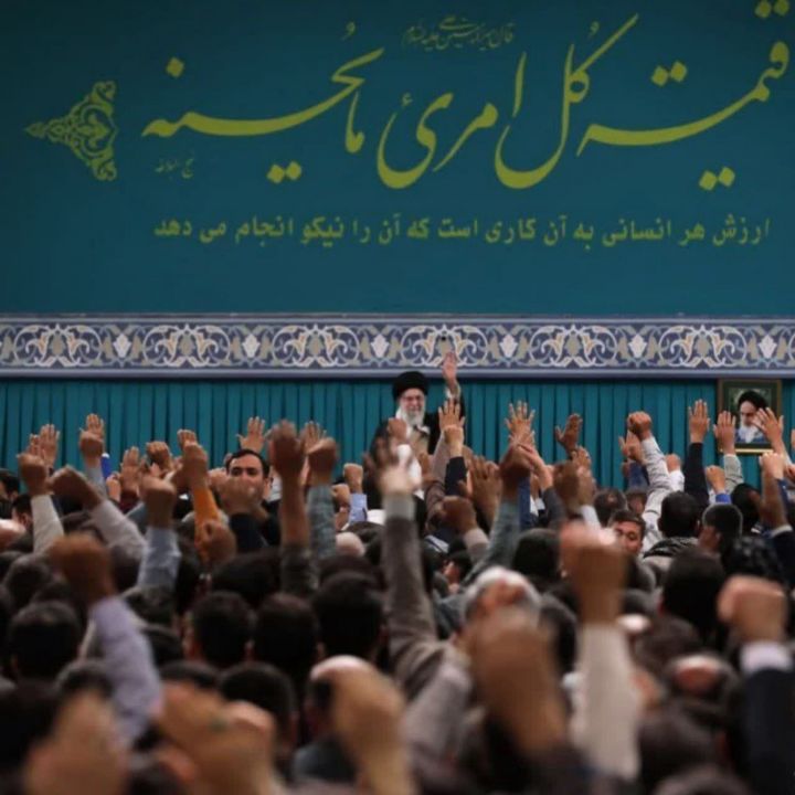 دیدار کارگران با رهبر انقلاب