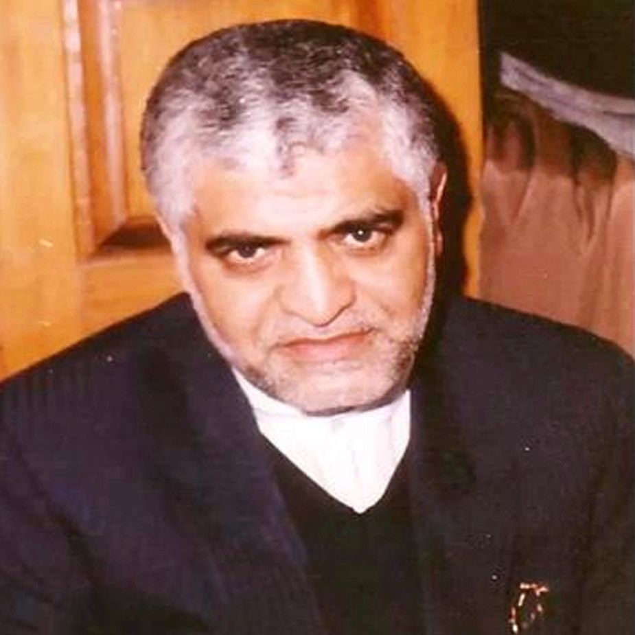 تویی غریب وطن چو مادر و پدرت
