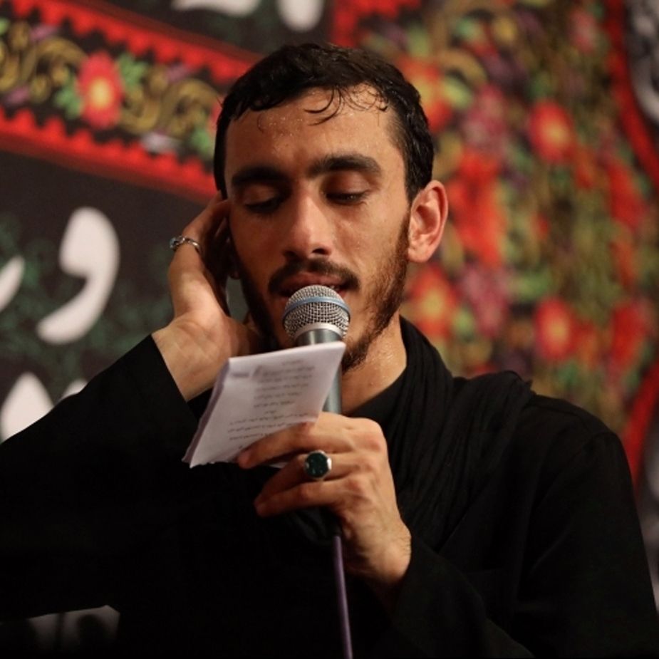 قدم قدم پا می ذارم تو جاده‌ها