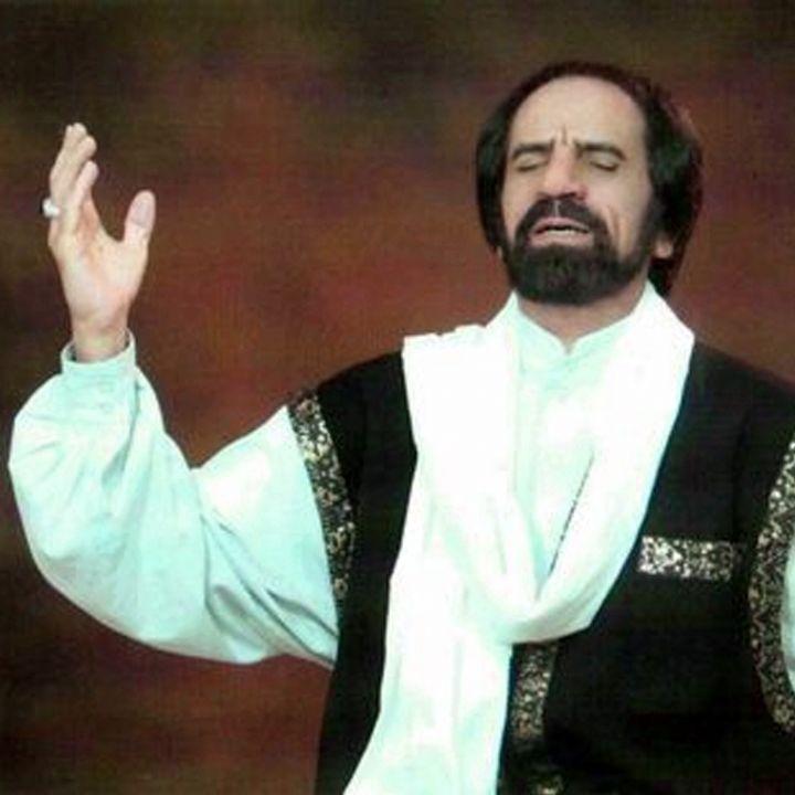 گوهری را از صدف آورده طبعم در کنار 