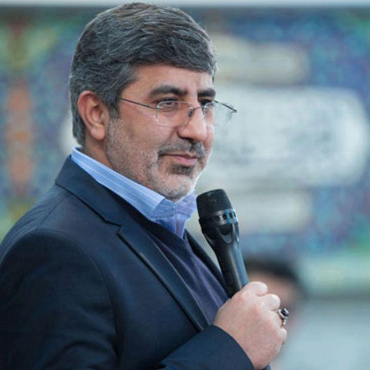 ادب کن و امشب برو محضر سلطان