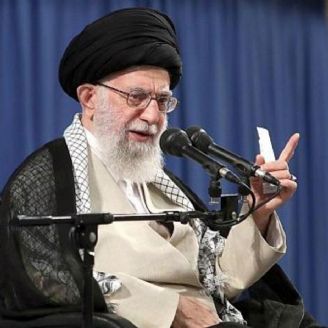 ایستادگی ایران در برابر دشمنان، قابل تحسین همه است