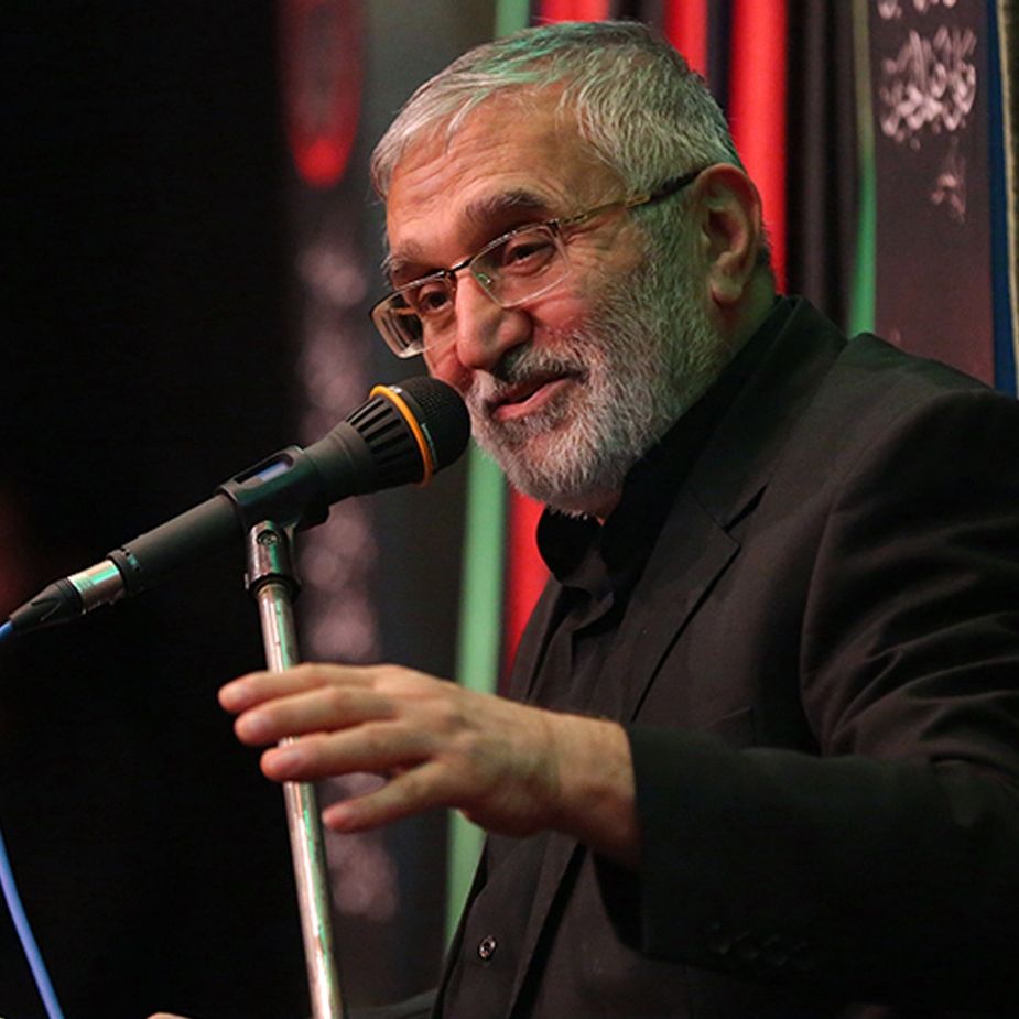 به گرد پای من امروز لشگری نرسد