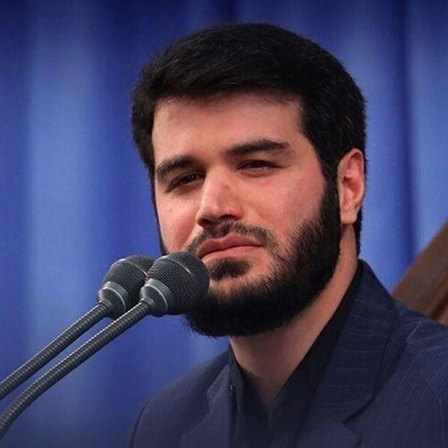 آمدی و بهشت را با خود به دل این كویر آوردی