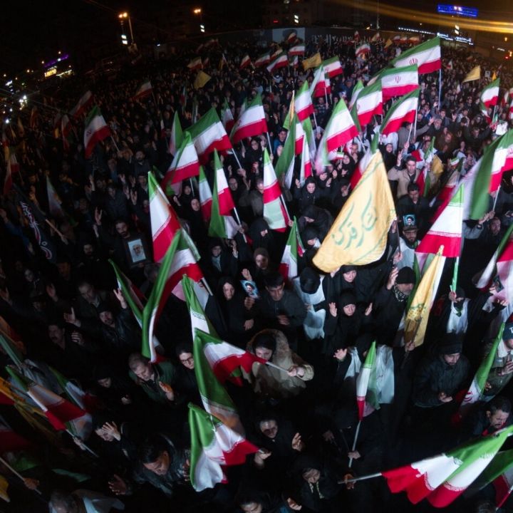 تبار سیاوش	