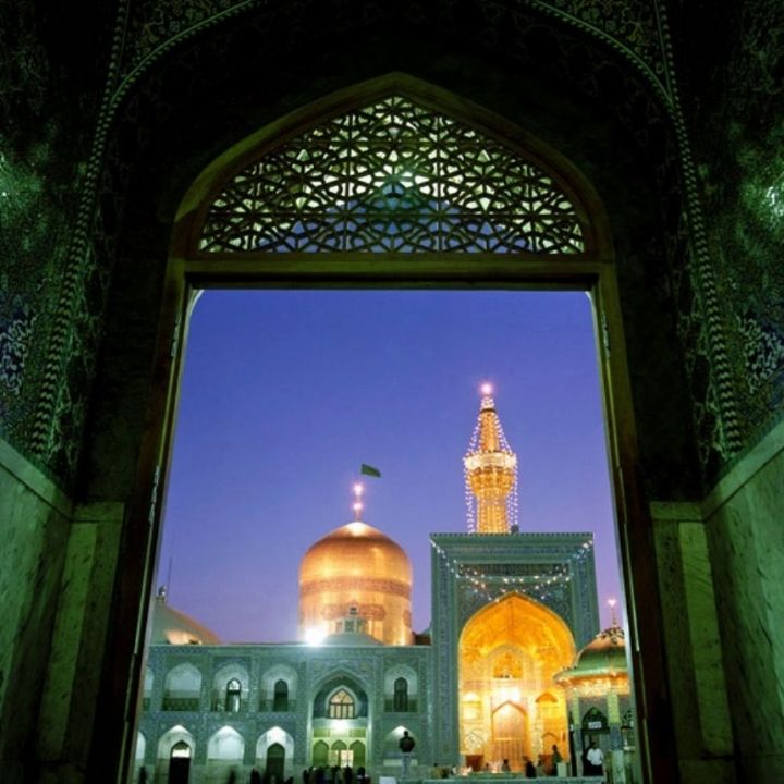 این‌جا ایران امام رضاست	
